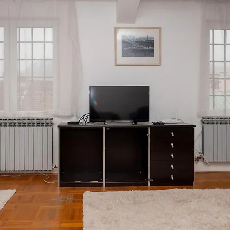 شقة Terrace Loft With 2 Bedrooms & View