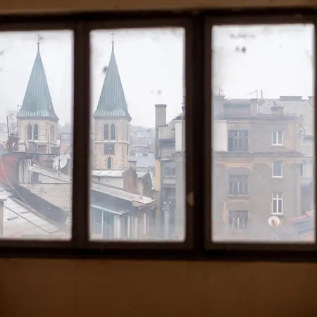 Terrace Loft With 2 Bedrooms & View شقة سراييفو