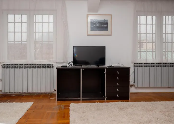 شقة Terrace Loft With 2 Bedrooms & View